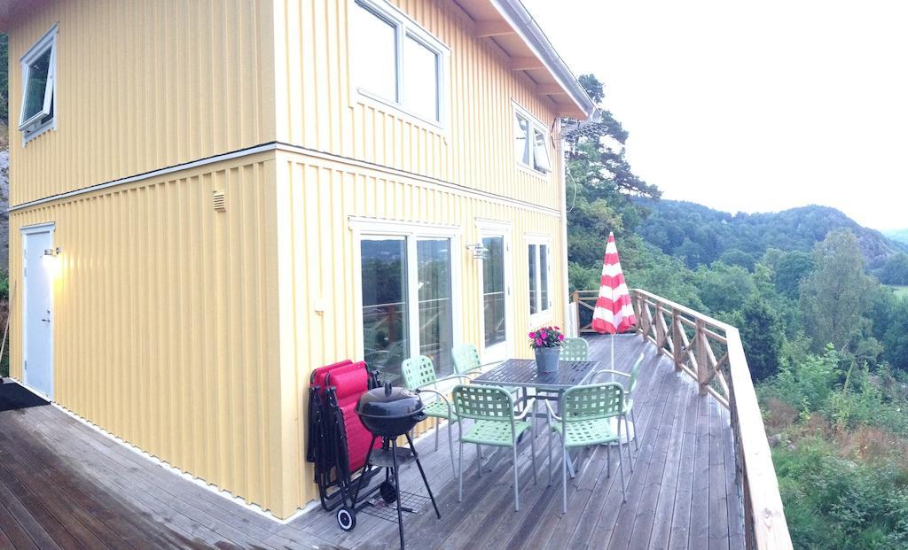 Riddarhuset Villa Ljungskile Exterior photo